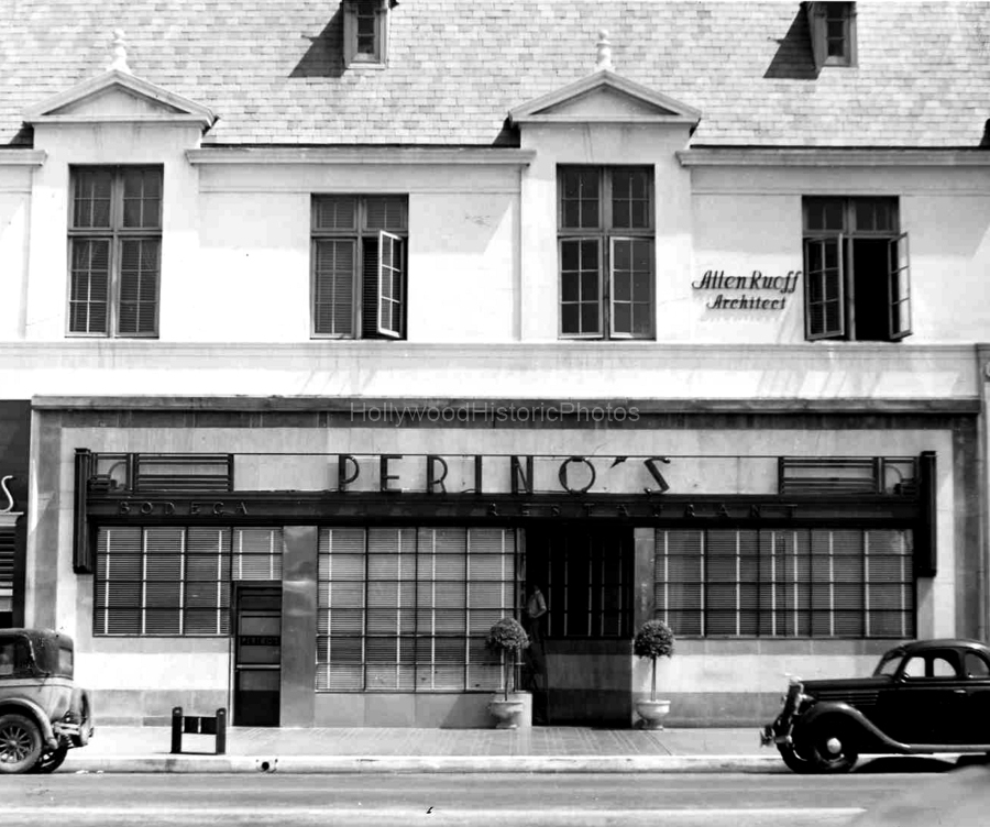 Perinos Restaurant 1934 3927 Wilshire Blvd.jpg